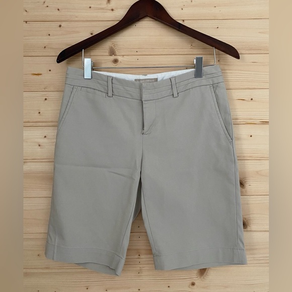 Banana Republic Factory Pants - SOLD | BANANA REPUBLIC Sleek Bermuda Women's Shorts | Color: Beige | Size: 2